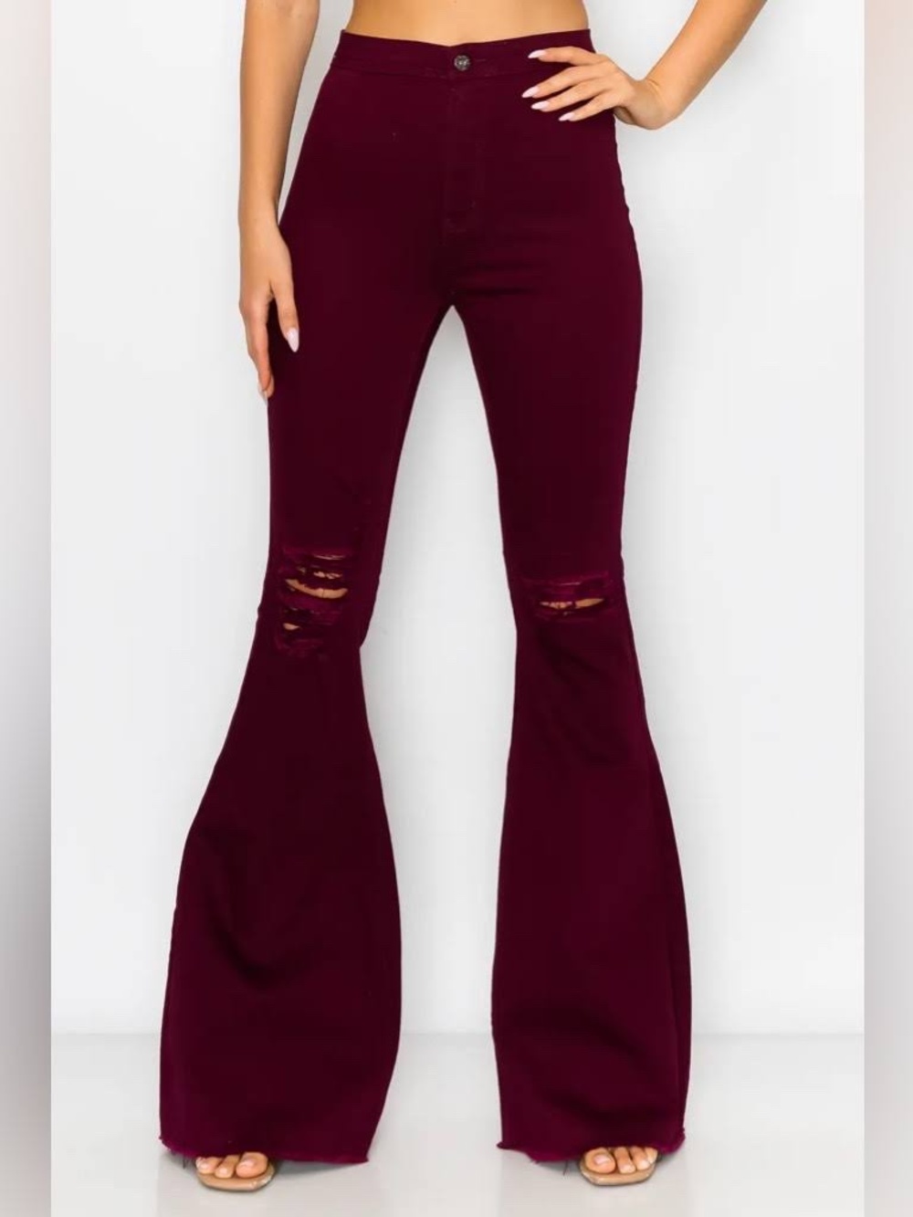 NEW. Stretch Mid-rise Burgundy Bellbottom Jeans with Frayed Hem. Size MEDIUM
